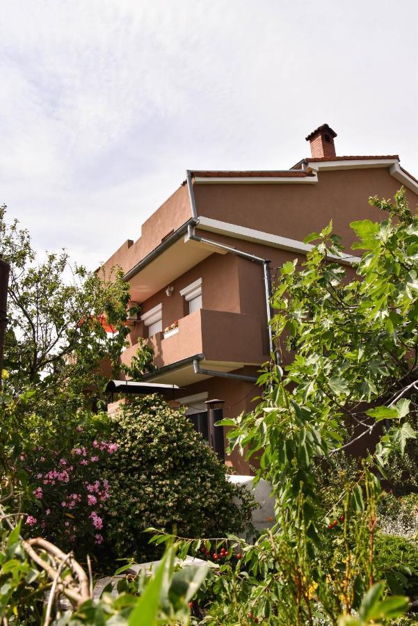 Apartman Iva Krasica  Extérieur photo