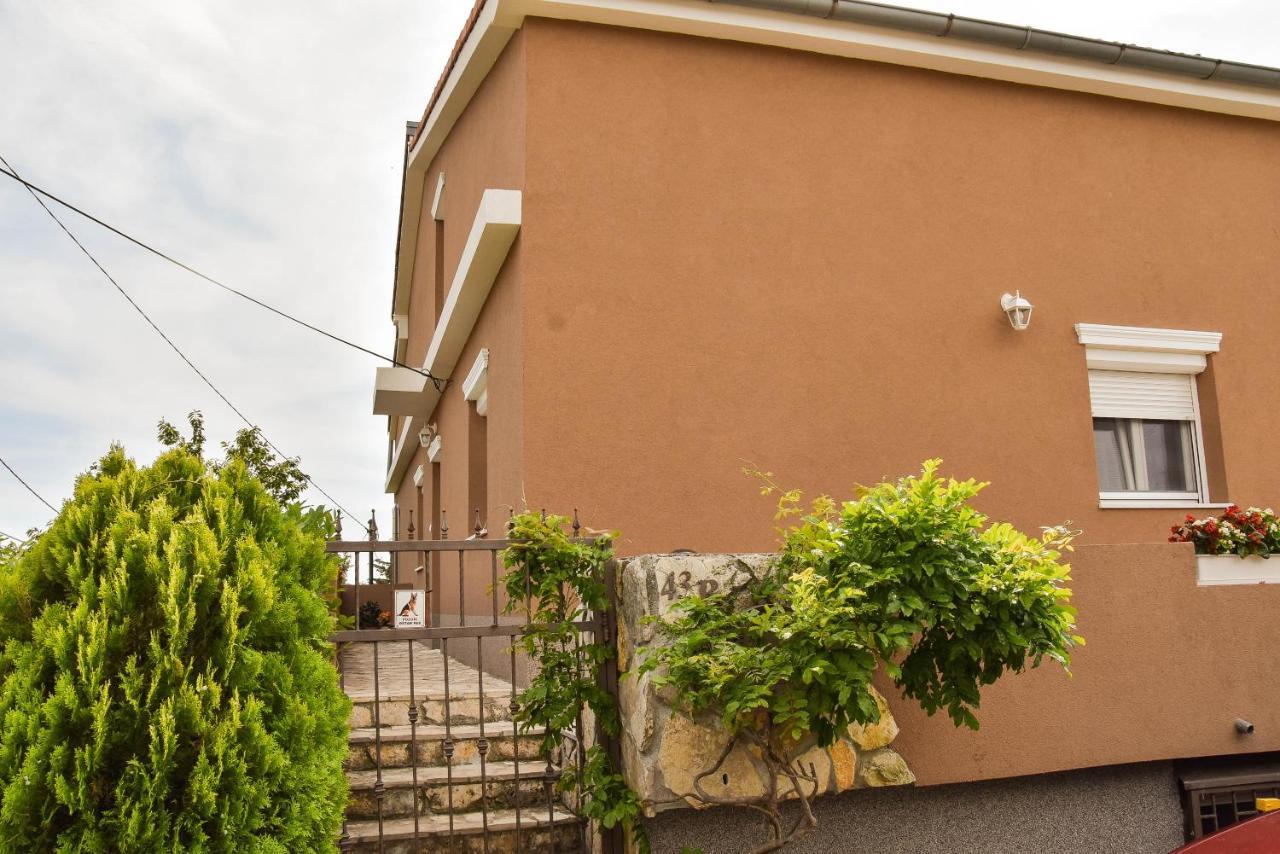Apartman Iva Krasica  Extérieur photo