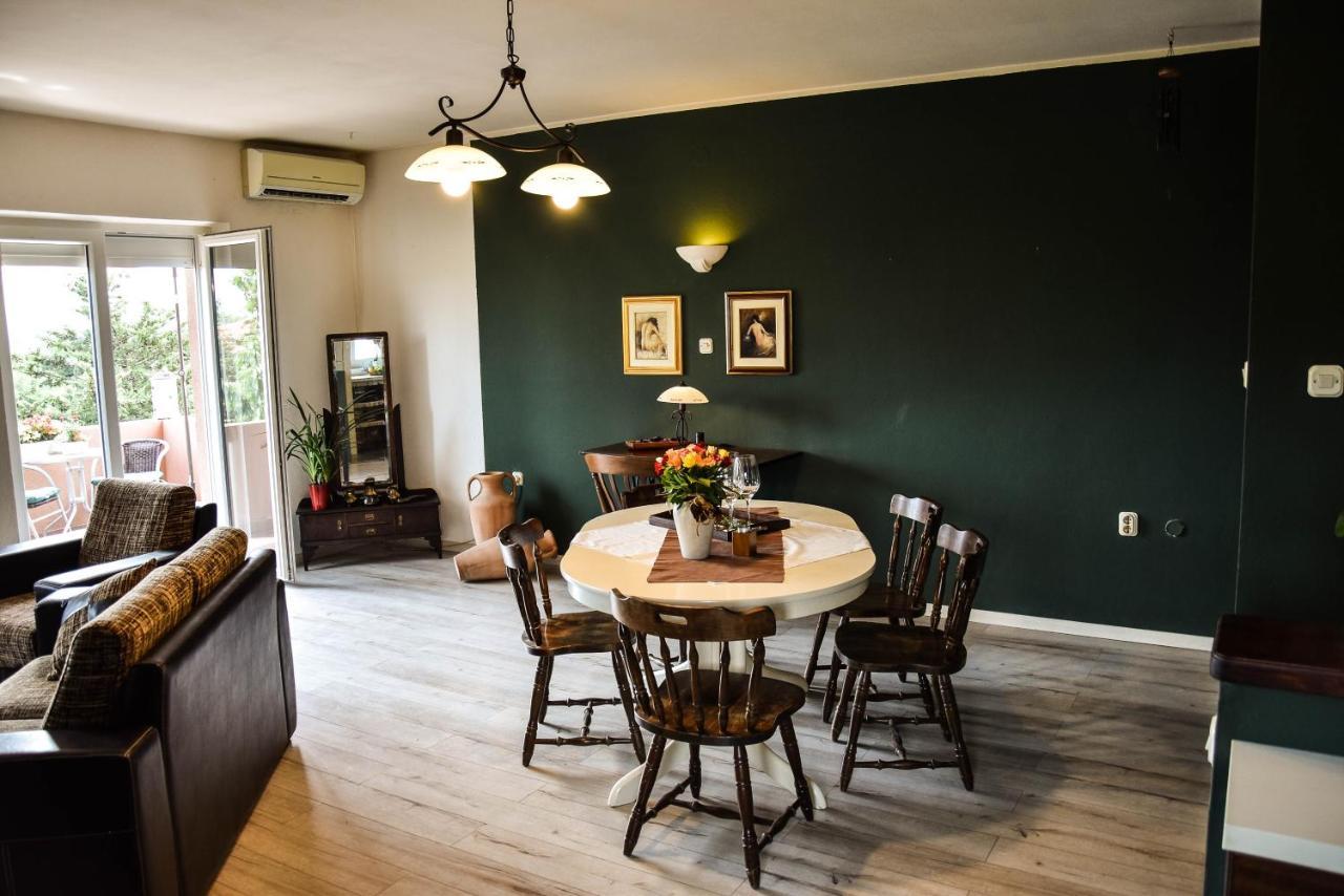 Apartman Iva Krasica  Extérieur photo